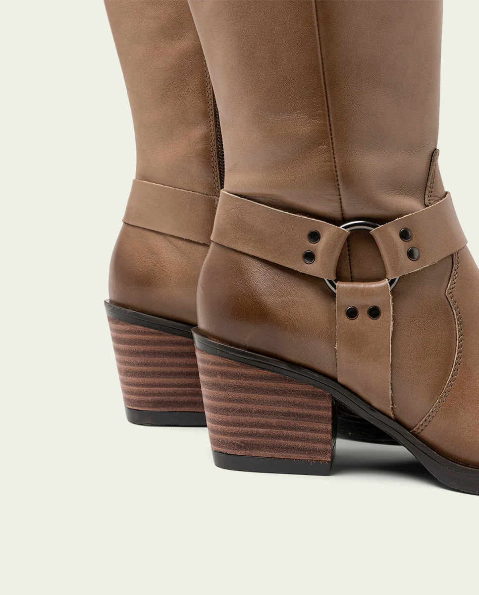 BOTAS COWBOY DE PIEL TAUPE CON CREMALLERA FIONA - Image 5