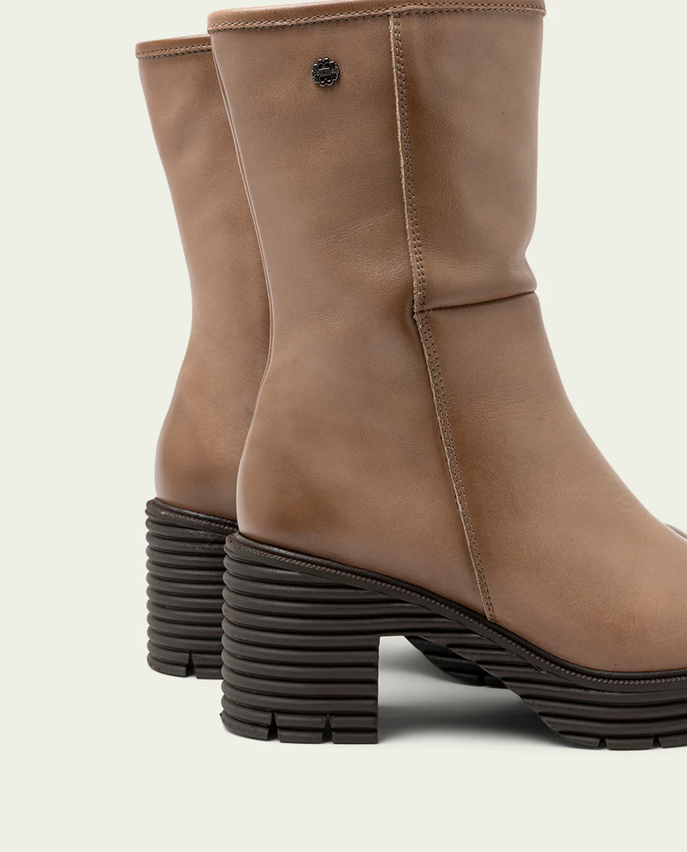 BOTAS DE PIEL CON CREMALLERA TAUPE MILEY - Image 5