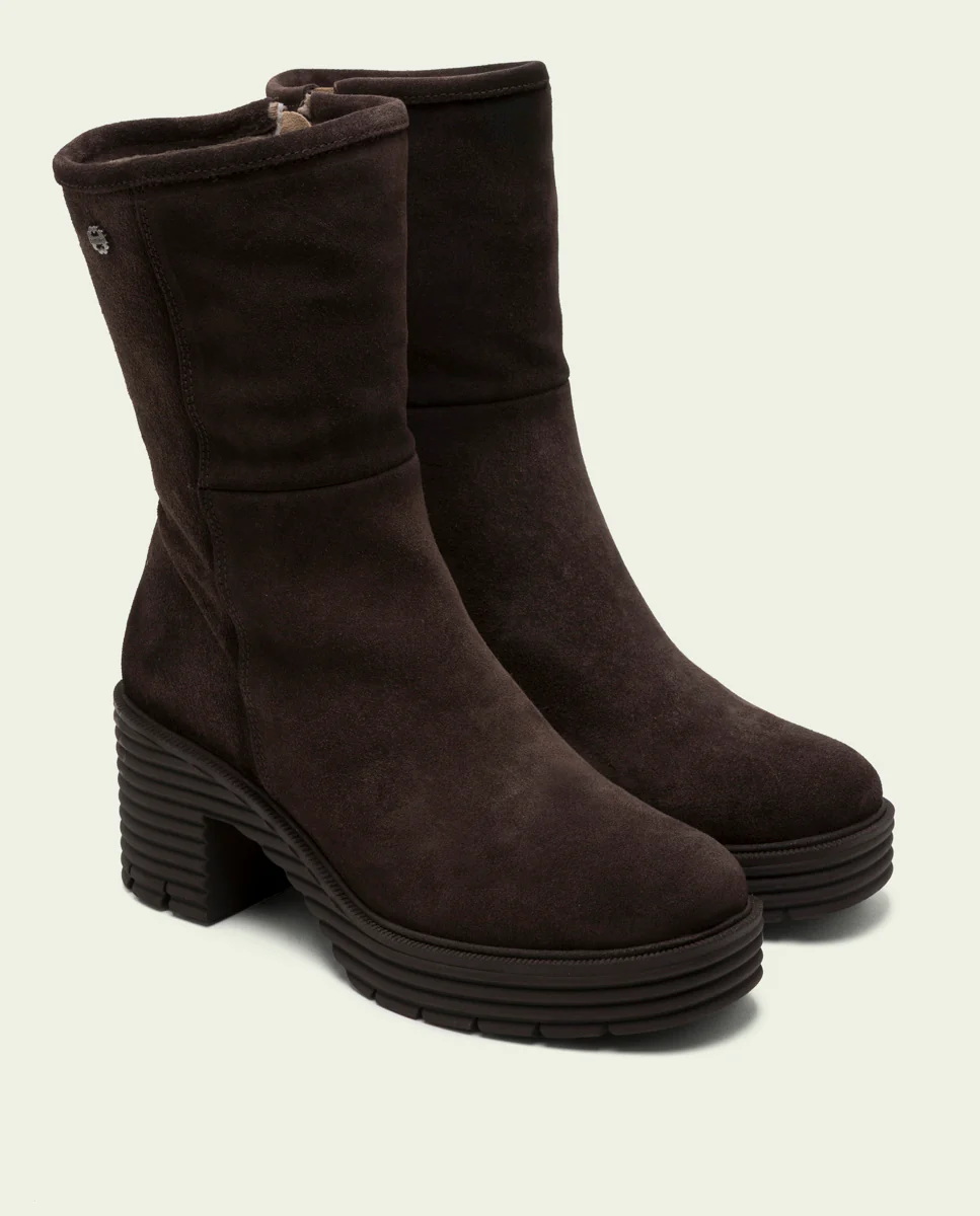 BOTAS DE PIEL DE TACÓN MOKA MARINA - Image 2