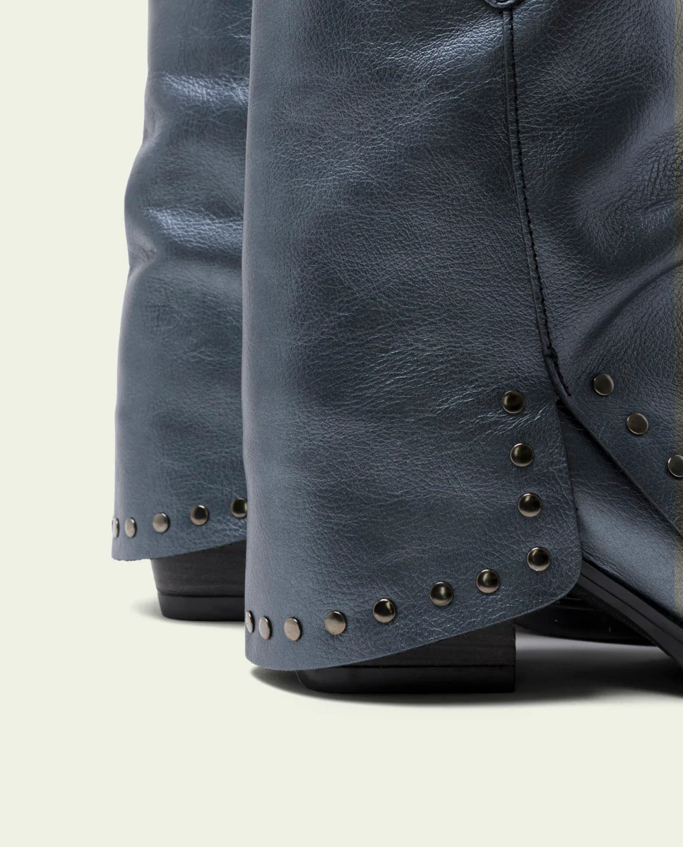 BOTAS DOBLE FAZ DE PIEL PLOMO CON TACHUELAS FAITH - Image 5
