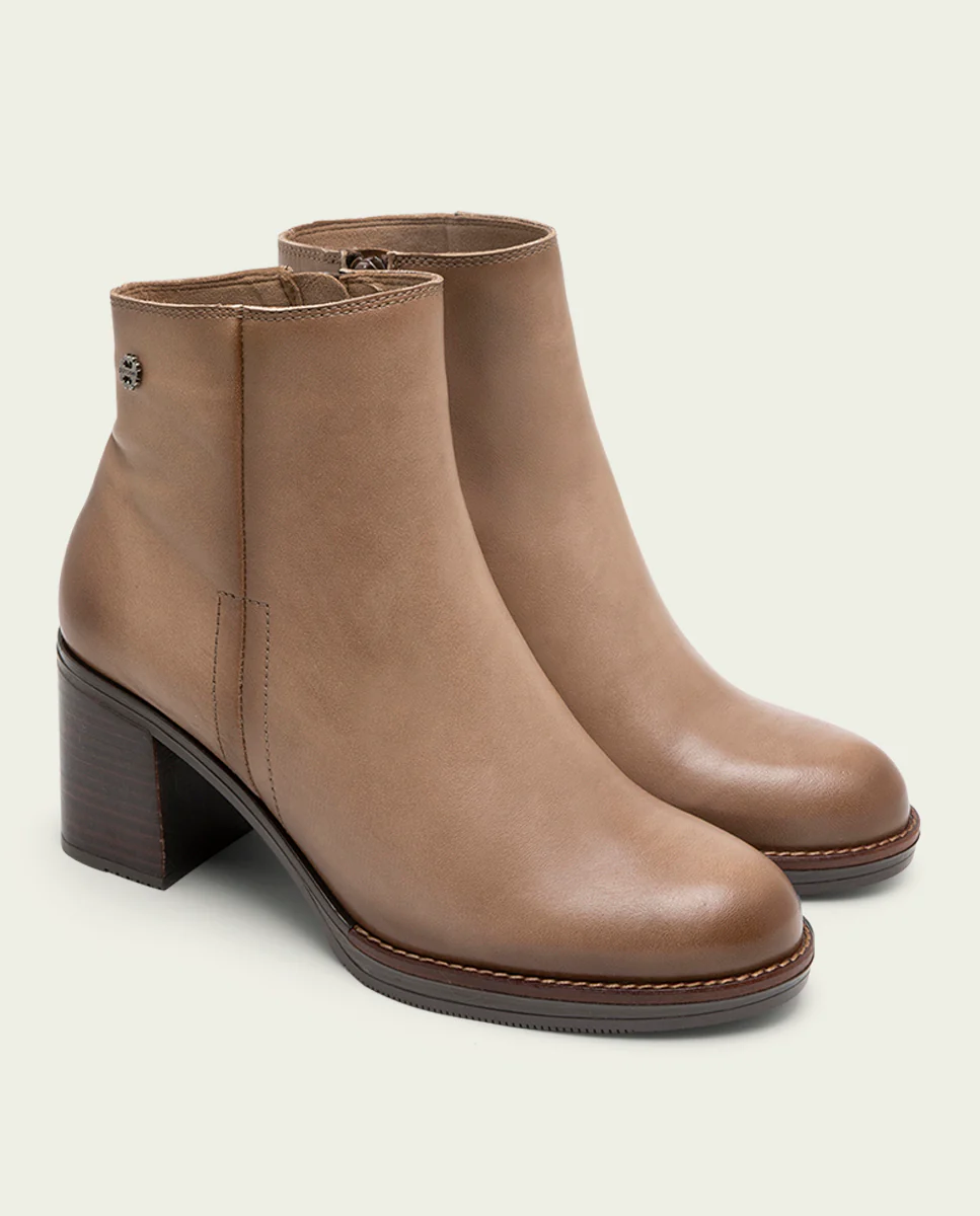 BOTINES DE PIEL DE TACÓN TAUPE RANIA - Image 3