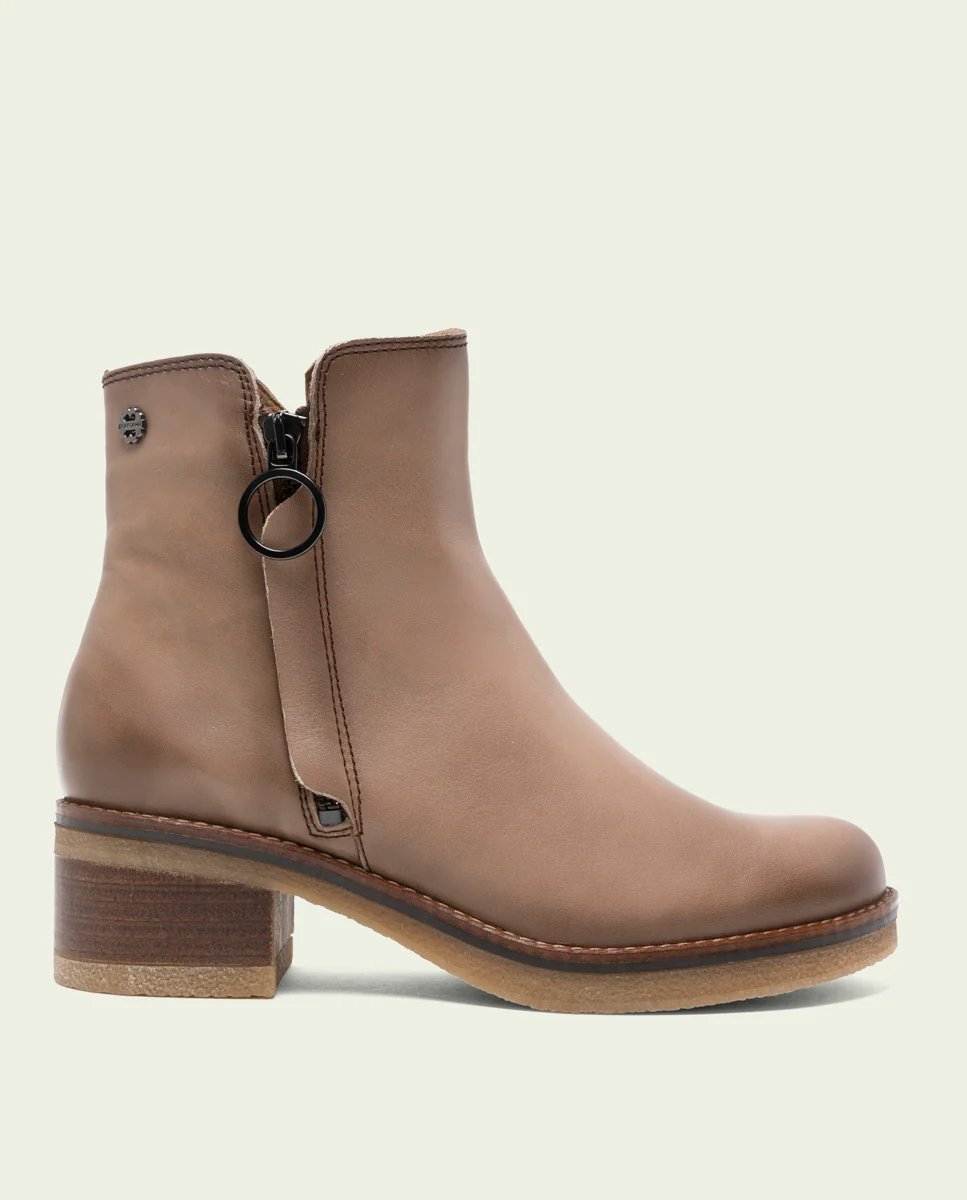 BOTINES DE PIEL TAUPE CON CREMALLERA DELIA
