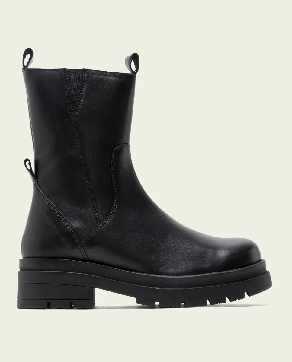 BOTINES TRACK PIEL NEGROS NORA