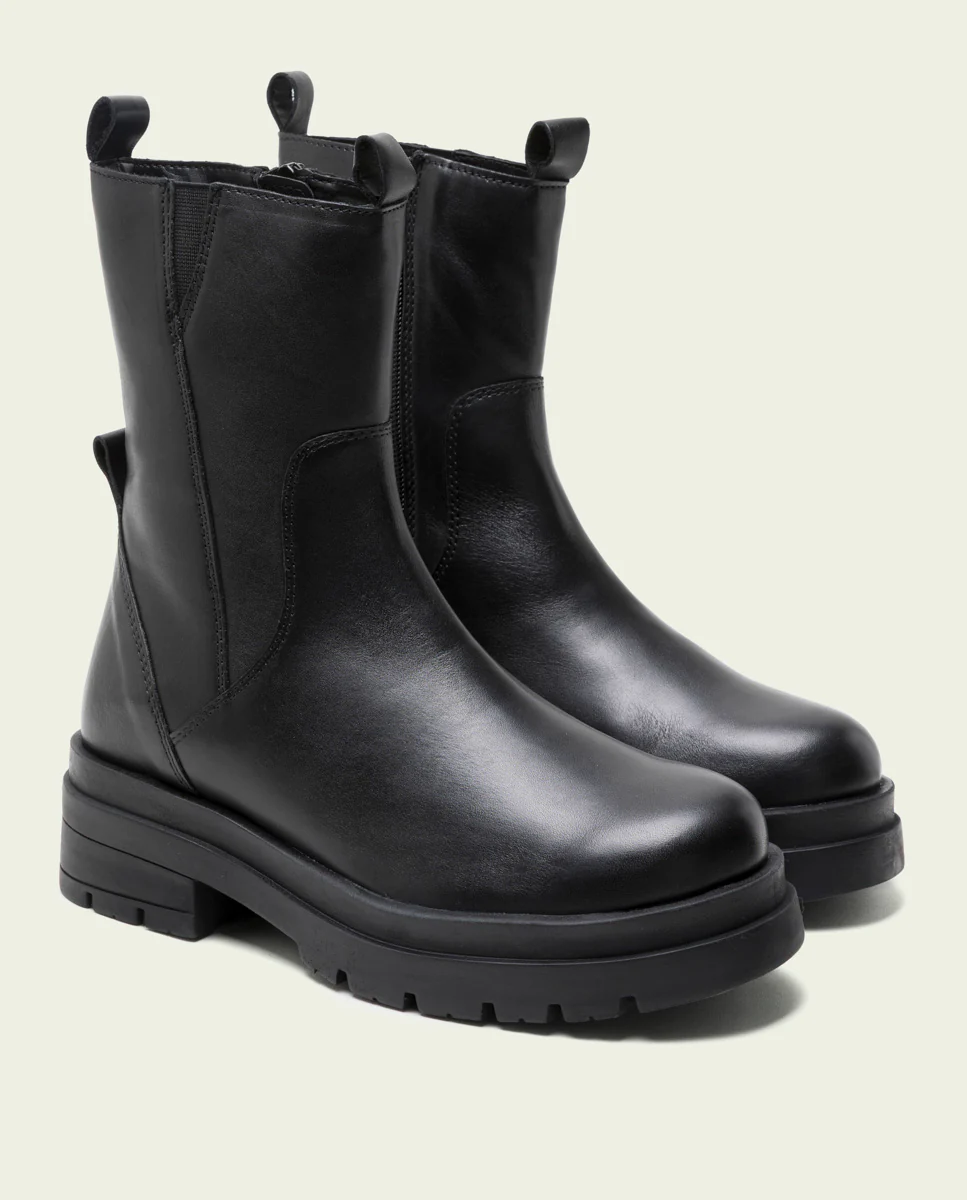 BOTINES TRACK PIEL NEGROS NORA - Image 2