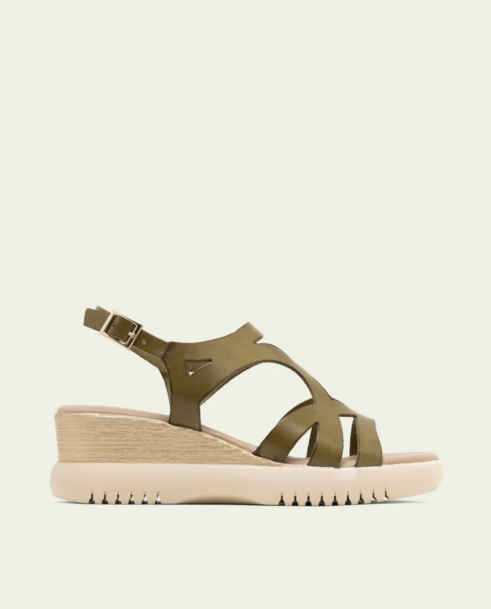 SANDALIA DE CUÑA PIEL ESTELA KAKI