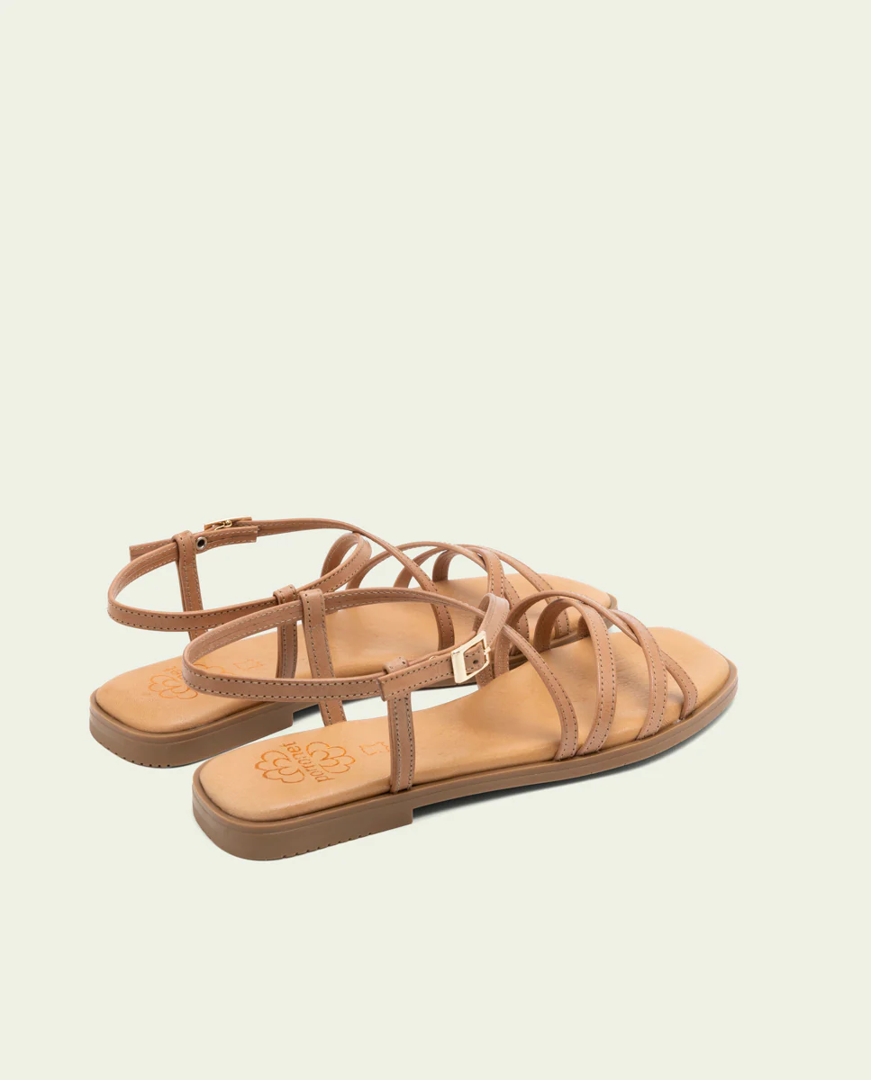 SANDALIA PLANA DE PIEL BONNIE TAUPE - Image 5